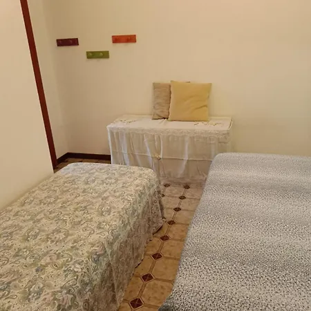 Apartment Comfy 80m From