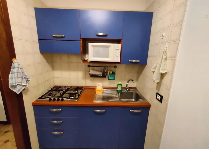 Comfy 80m From ביביונה